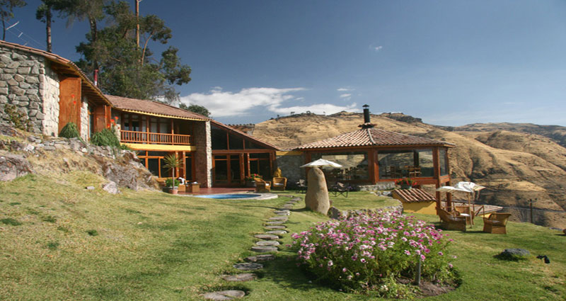 Villa vacacional en alquiler en Perú - Lima - Distrito de Viñac - Villa 277 - 1